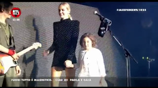 Video thumbnail of "FEDEZ e CHIARA FERRAGNI | La proposta di matrimonio"