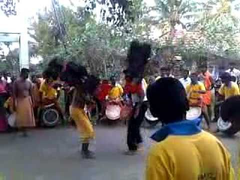 Kavadi Attam   Kangeyampalayam Paramasivan Temple