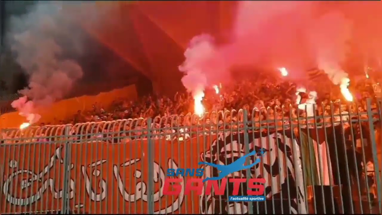 جماهير النجم تبدع في تنقل كبير إلى الجزائر لمواجهة قسنطينة: ديروا بالكم سكروا بيبانكم سواحلية صادمين