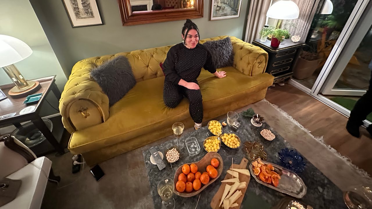 ÜNLÜLERİN  EVİ NASIL OLUYORMUŞ DEDİM 