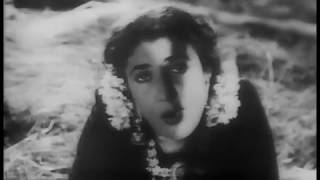 Bade armanon se rakha performers: arjun, shammi singers: mukesh, lata
mangeshkar music: roshan lyrics: indeevar film: malhar, 1951 cast:
shammi, moti ...