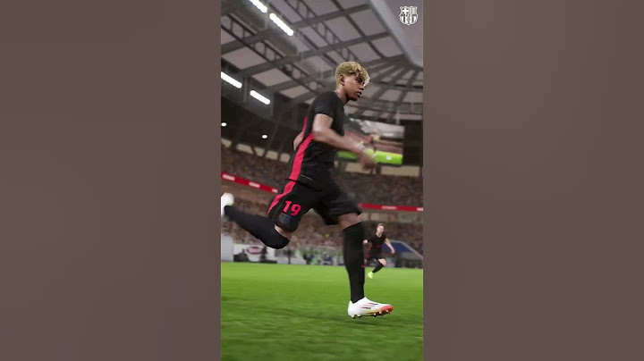 Lamine Yamal just broke the game. Goal of the season right here. 🕸️🎮 @play_efootball #shorts