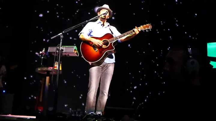 Jason Mraz "Clockwatching/Living in the Moment"  Montreal Bell Centre September 8, 2012