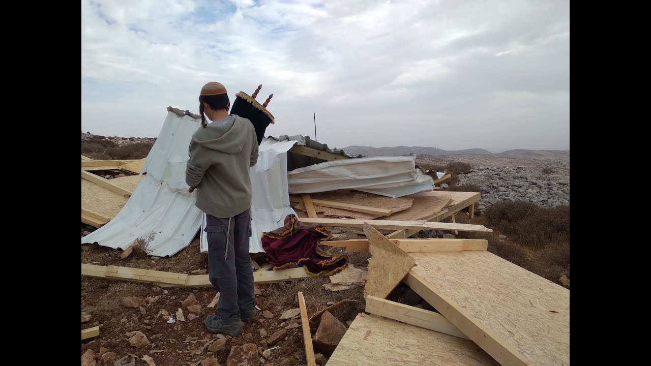 נורא: כוחות הביטחון ביצעו פוגרום בבית כנסת - 4 משפחות נותרו ללא קורת גג