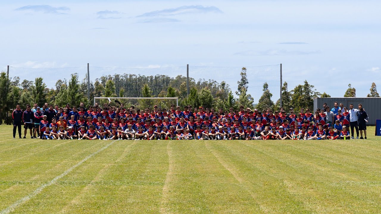 Albion Football Club on X: HOY JUEGA EL PIONERO DEL FÚTBOL URUGUAYO 🇺🇾  ▫️ ⏩ FECHA 9️⃣ 🗓 21/9 ⏰ 14;30 🆚️ @TacuaremboFC1 🏟 Estadio Charrúa 📺  @VTVuruguay 📻 @PorLaRaya890 ▫️ #PioneroDelFútbolUruguayo #VamosAlbion  #MiraloEnCasa