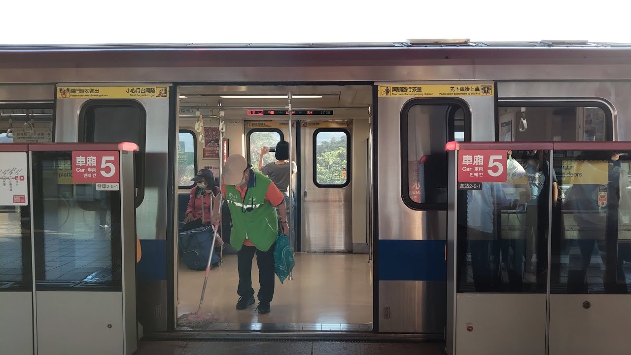 [日本列車]台北捷運R淡水信義線C301型電聯車 [015/016]: 士林至淡水