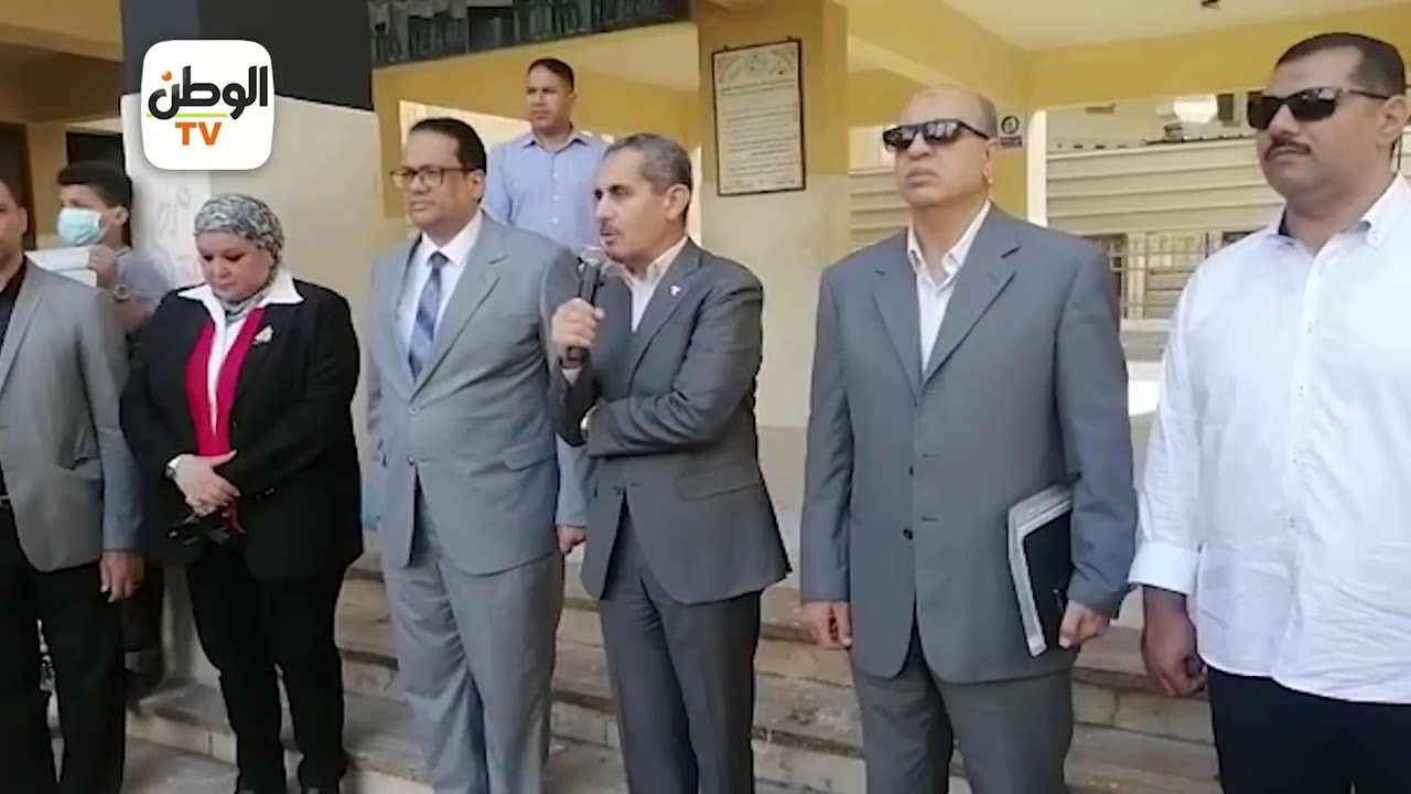 رجعوا التلامذة.. تحية العلم في مدرسة محمد فريد الإعدادية بطنطا