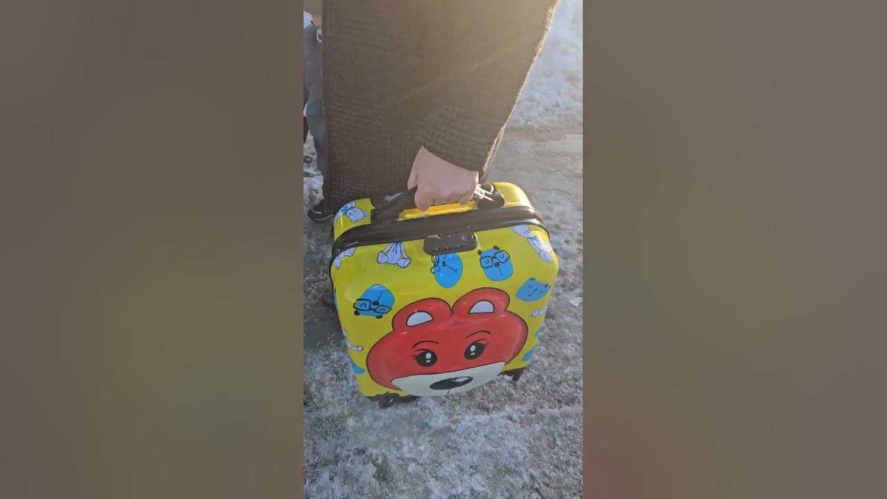 Приехал к бабушке #убабушки #внук #детивидео #дети #детииродители - YouTube