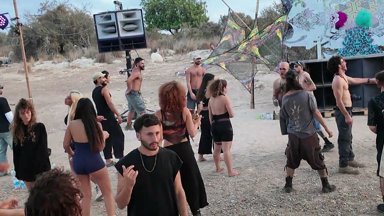 Hentai Camera Man Live at E-Tong Party Israel 26.9.2k25 Part 4