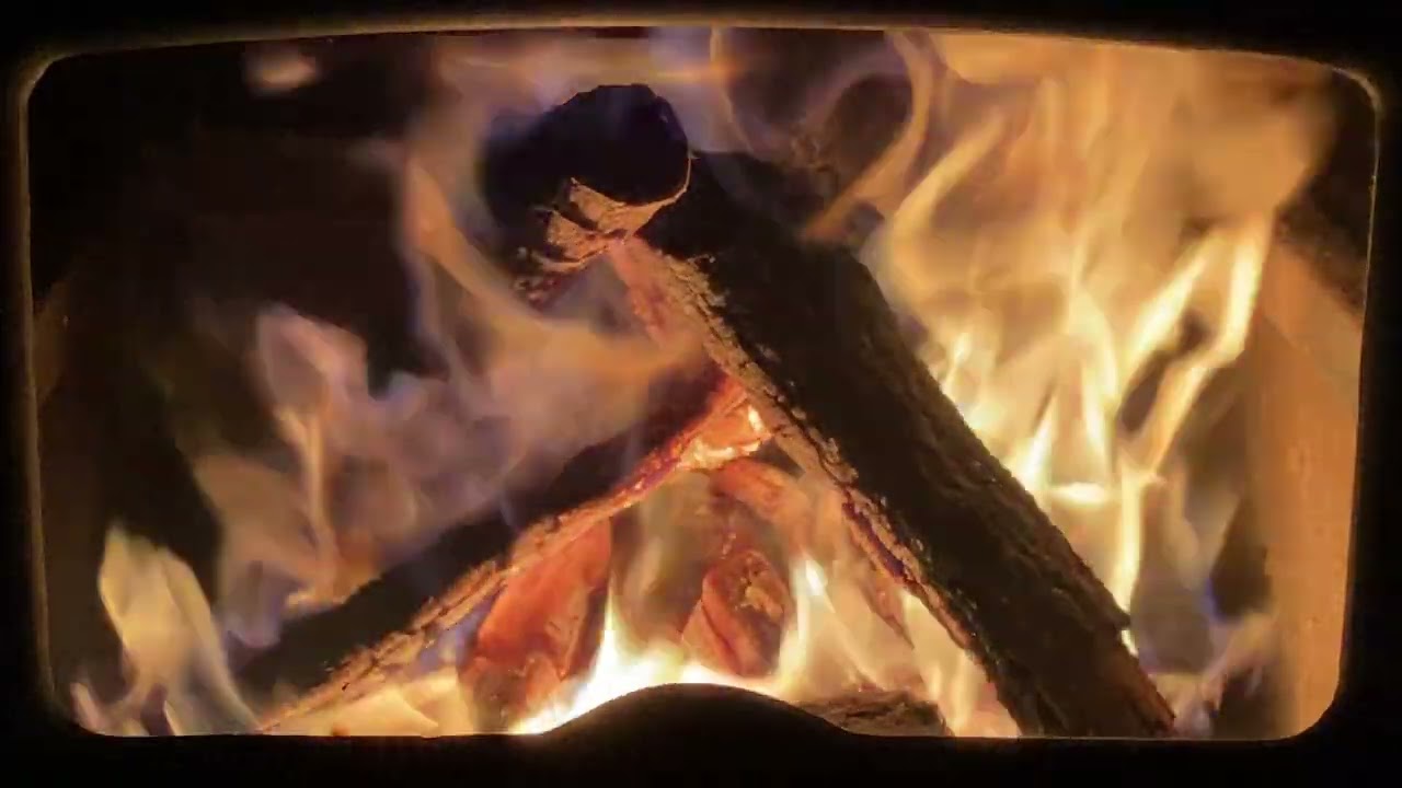 薪ストーブの炎（wood stove flame） DAY 77