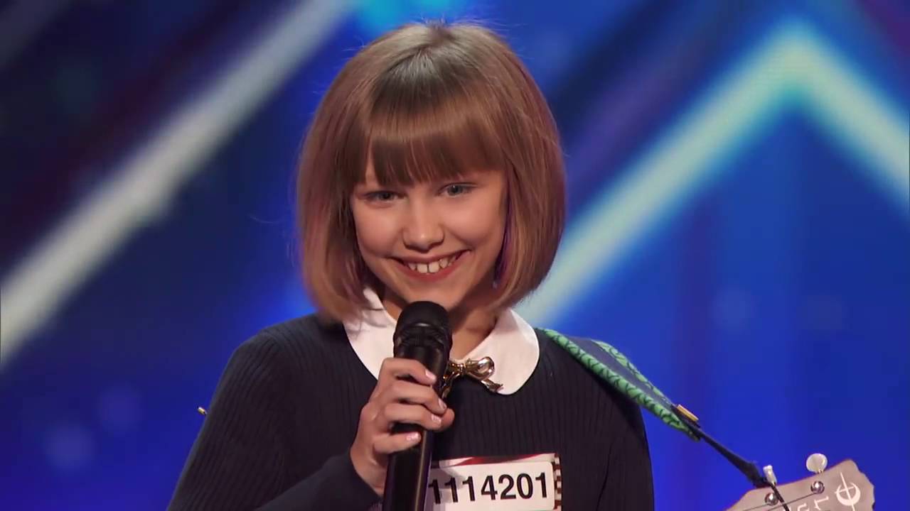 Grace VanderWaal - I Dont Know My Name - America's Got Talent - June 10 ...