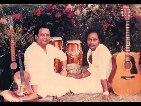 Devi Neeye Unthan Thirukovil Mani Deepam Naan Andru Poomalai Naan Sooda Vanthene