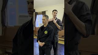 Subway Choke Attack: What Actually Works 🥷🏻 — Part 1 #shorts #trending #selfdefense #kravmaga