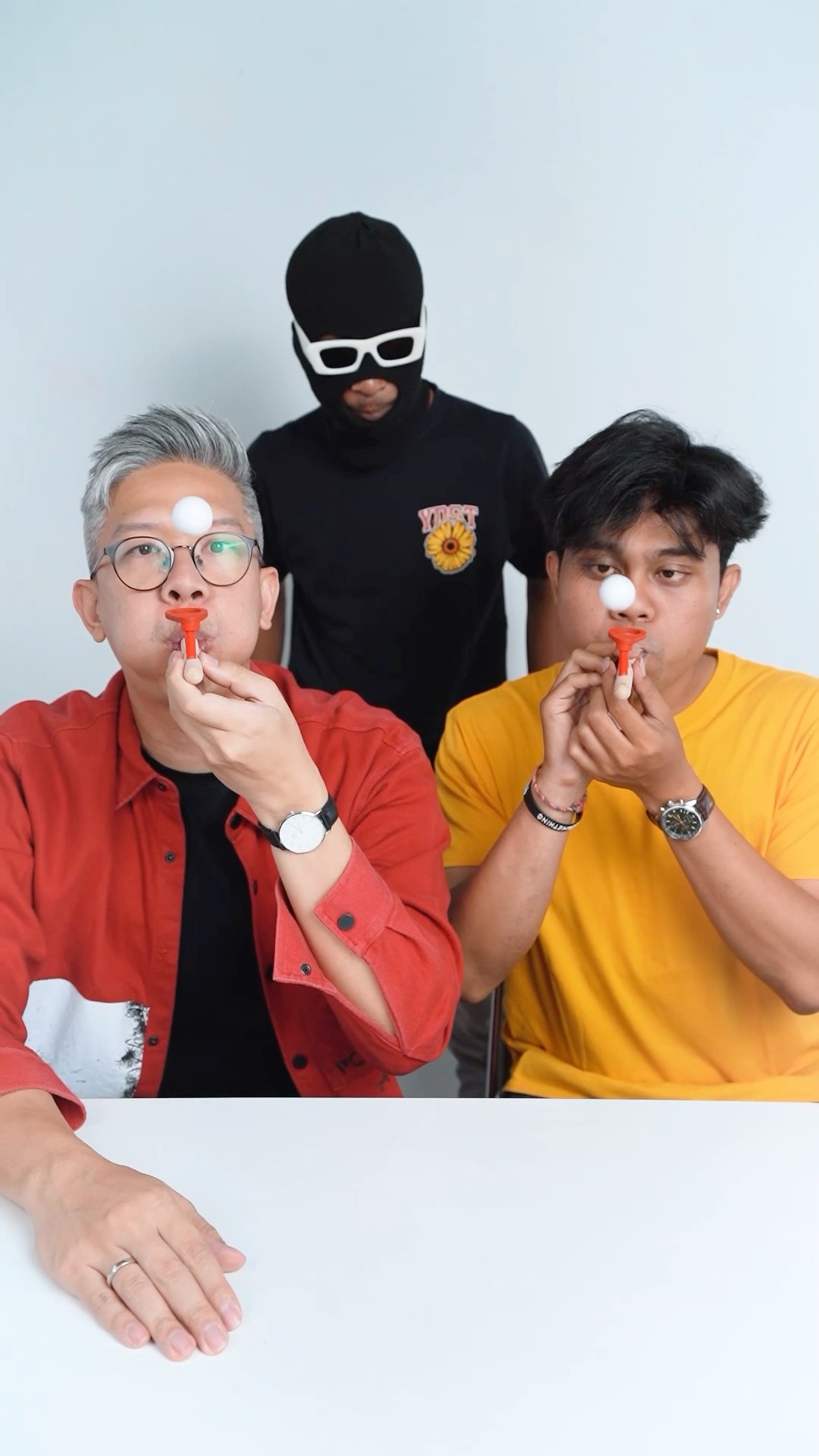 SIAPA BISA BUAT BOLANYA MELAYANG PALING LAMA LAWAN WEDA??!!