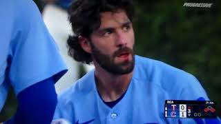 Chicago Cubs SS Dansby Swanson hit on mouth by throw vs. Minnesota Twins