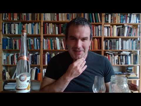 Vidéo: La Distillerie Clear Creek Fait Du Brandy De Poire Et Plus