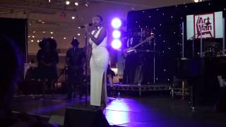 Jennifer Hudson's Emotional Tribute to Whitney Houston in Chicago