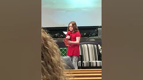 Lily singing Can you hear what I hear