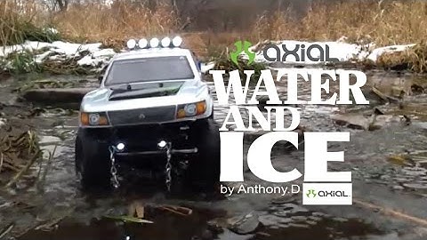 Axial SCX10 Trail Honcho, My Best Clips in snow, water and ice