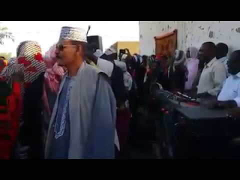 البمبى تحب زول مابريدك