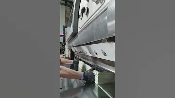 هكذا يتم طباعه المال الدولار الامريكي 