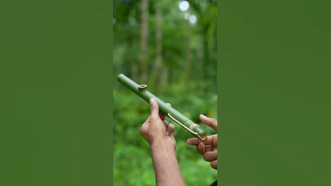 DIY Bamboo Slingshots with Slingel Bamboo stick #Slingshots #Bambooart #Bamboo