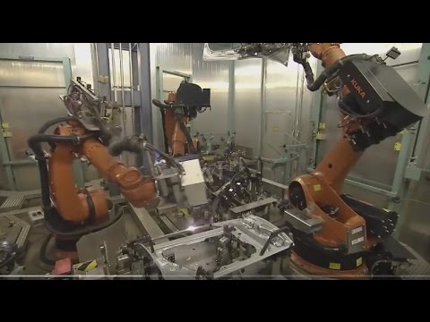 How robots build cars (Как роботы собирают автомобили)