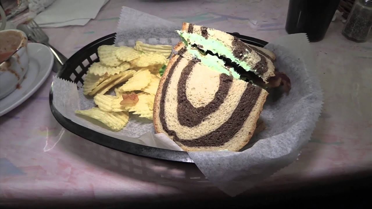 Lookin At Louisville Video Short Cottage Cafe Youtube