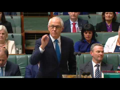 Malcolm Turnbull gives Susan Lamb shopping advice during answer on penalty rates