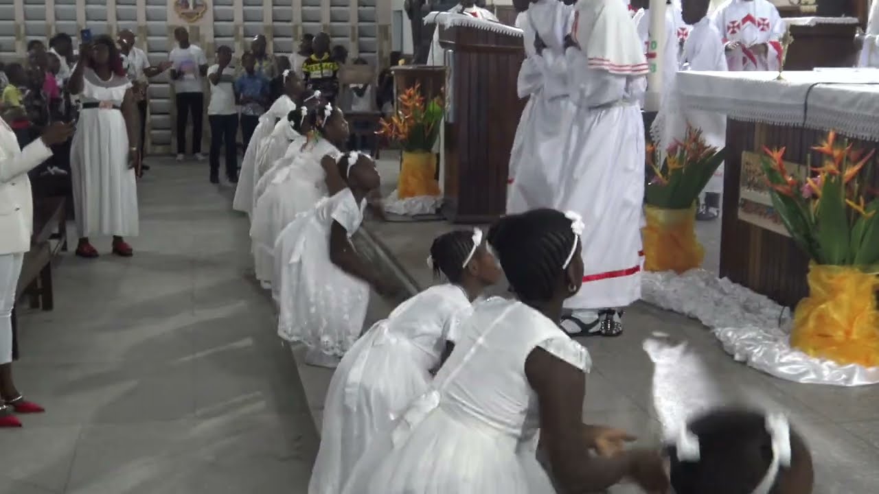 Nkembo (Gloria) at Easter Vigil in Notre Dame d'Afrique Parish Kinshasa Congo - April 8 2023