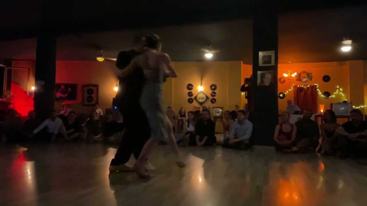 Peppe Di Gennaro & Adelma Rago - Danza de la paloma enamorada