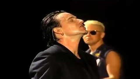 U2 "Pride (In The Name Of Love)" Live Zoo TV Tour 1993