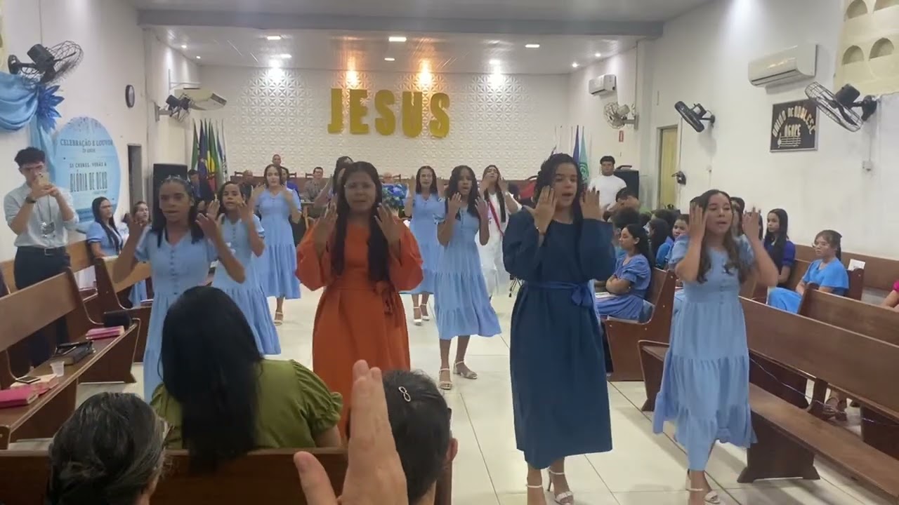 Grupo de Gestos Celebração e Louvor | Calma Eu Cheguei - Quarteto Moriá 