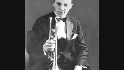 San - Paul Whiteman and His Orch. featuring Bix Beiderbecke, Tram, Jimmy Dorsey and Bill Challis