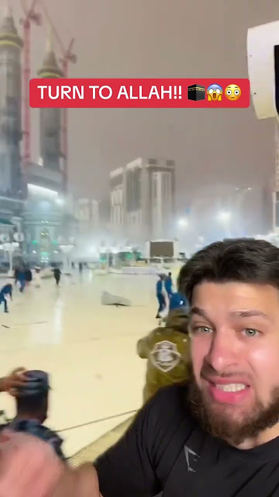 Mecca Under Attack By Thunder Storm!☪️🕋😱 PLS MAKE DUA #islam #muslim #mecca #makkah #dua #shorts