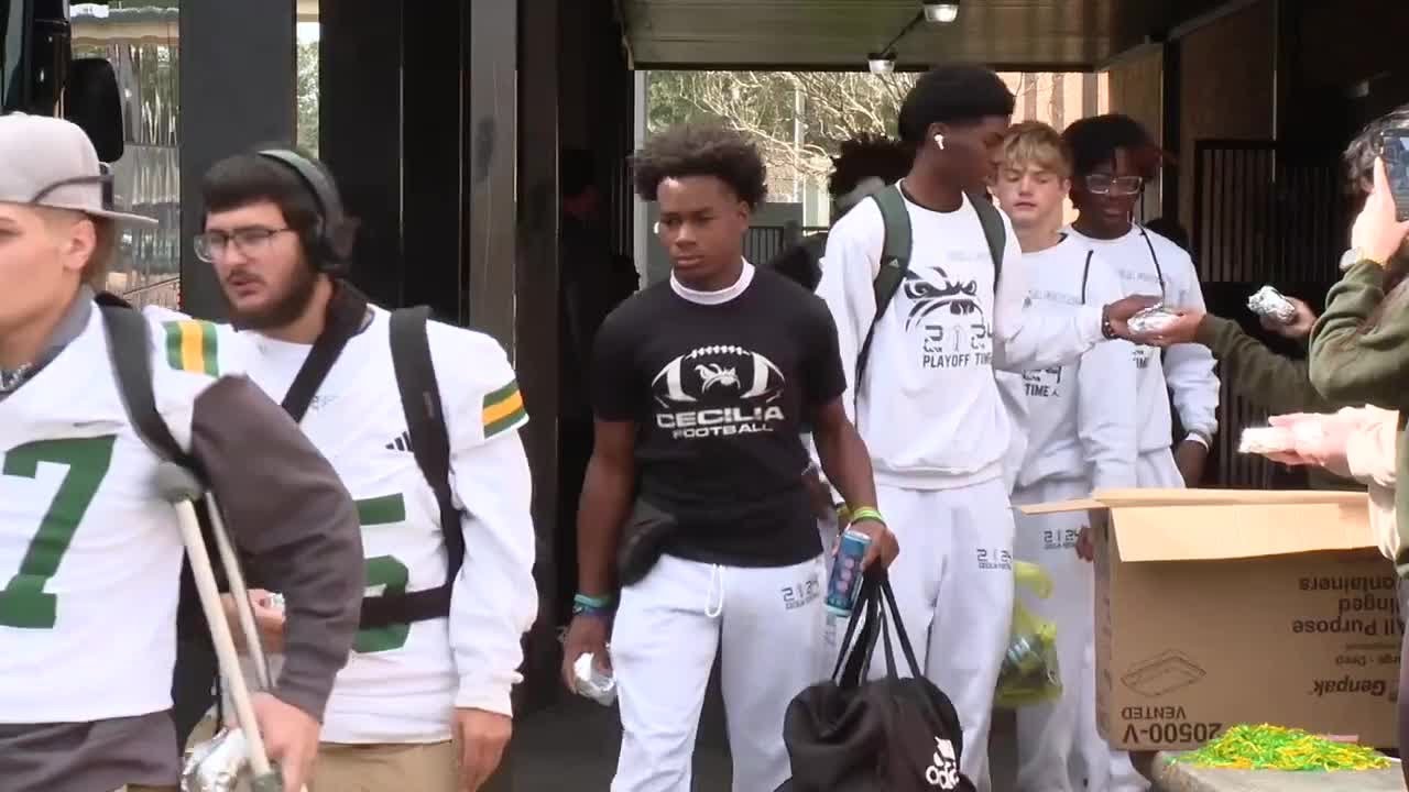 cecilia-high-school-community-cheers-on-bulldogs-ahead-of-state