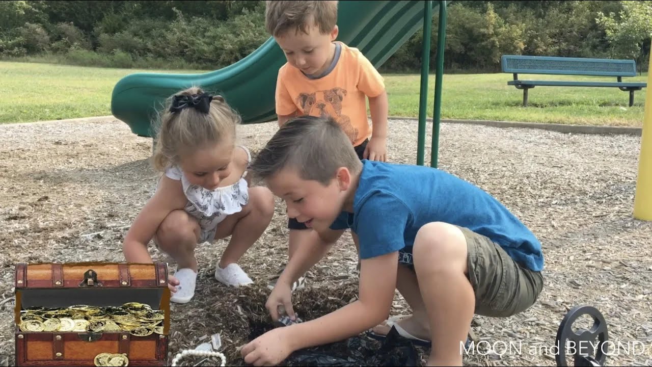 Kids Find A Real Treasure Chest At The Playground! Family Fun Treasure Hunt!