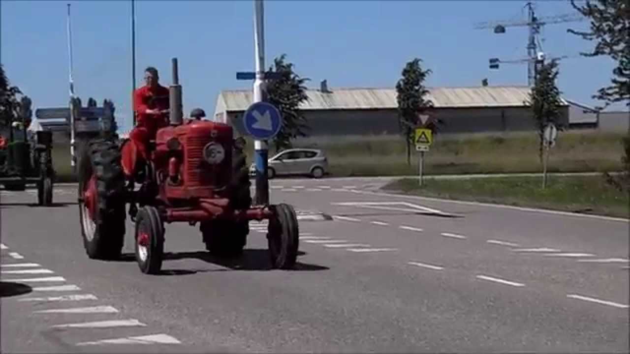 Toertocht oldtimer tractoren HMT Altena West 06-06-15 te Hank - YouTube