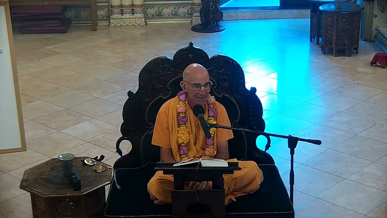 Kaśyapa Muni Trained His Wife Diti to Become a Devotee