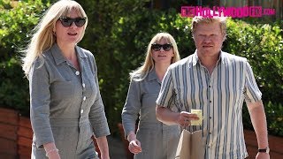 Kirsten Dunst & Her Fiance Jesse Plemons Enjoy A Lunch Date Together At Ago In West Hollywood 6.7.19 Resimi