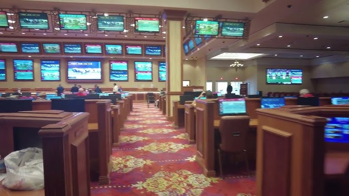 Walking thru South Point Casino 