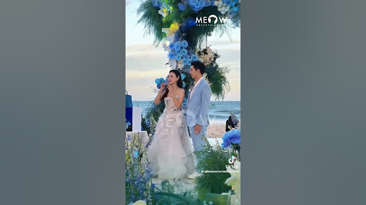 MiDu và ông xã Mình Đạt khoá môi ngọt lịm kỷ niệm 1 năm ngày cưới , khiến ai cũng trầm trồ