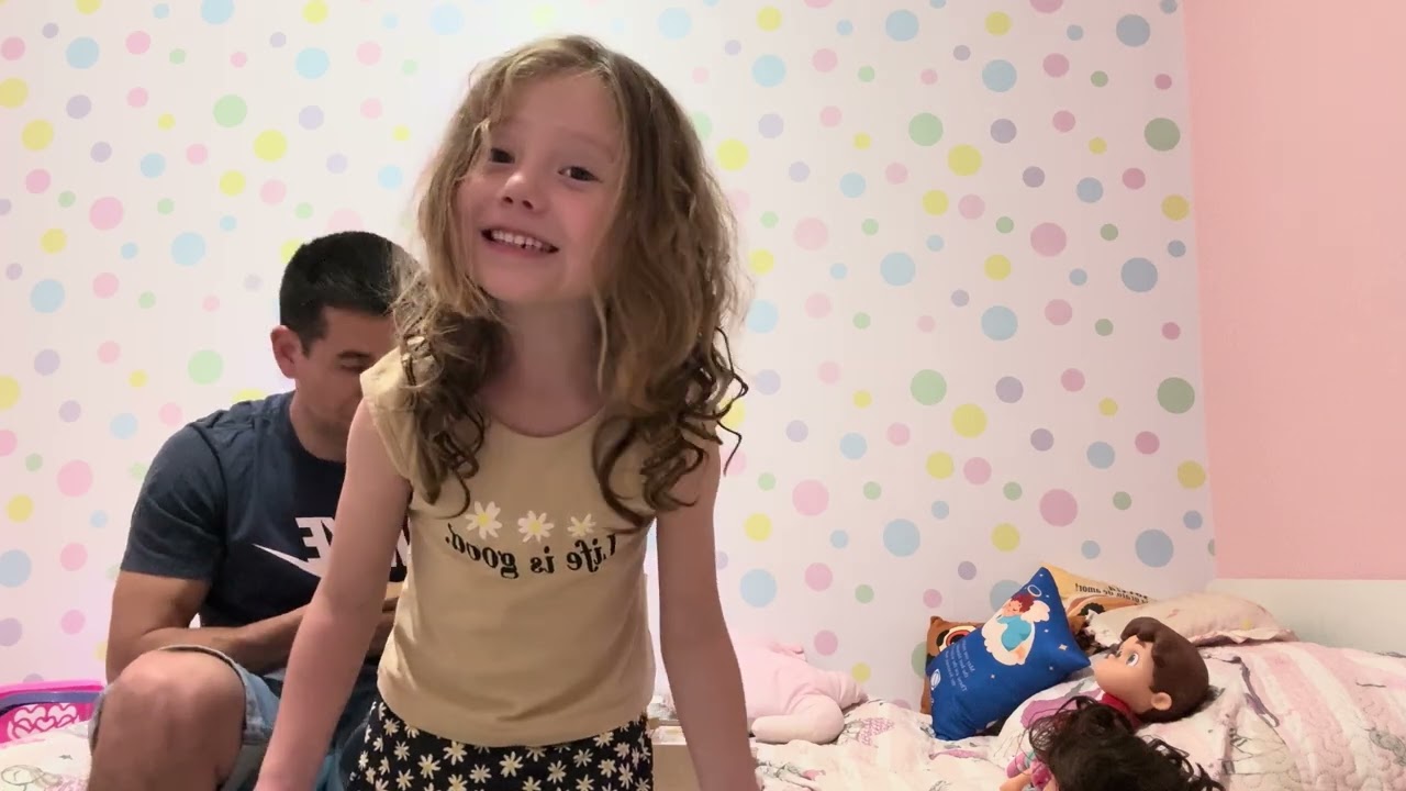 Brincando com o jogo Terremoto / Jenga / Caiu Perdeu