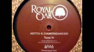 Arttu - Tune In feat. Diamondancer [Clone Royal Oak]