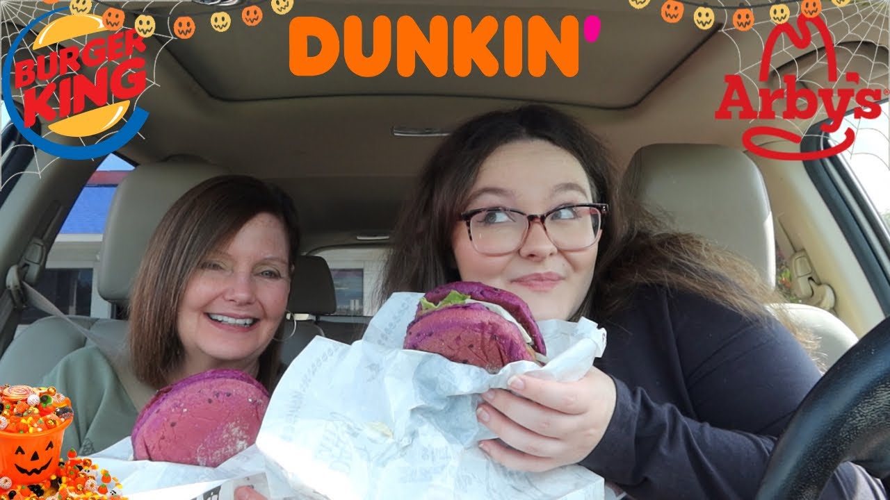 TRYING HALLOWEEN FAST FOOD ITEMS WITH MY MOM YouTube trying-halloween-fast-food-items-with-my-mom-youtube