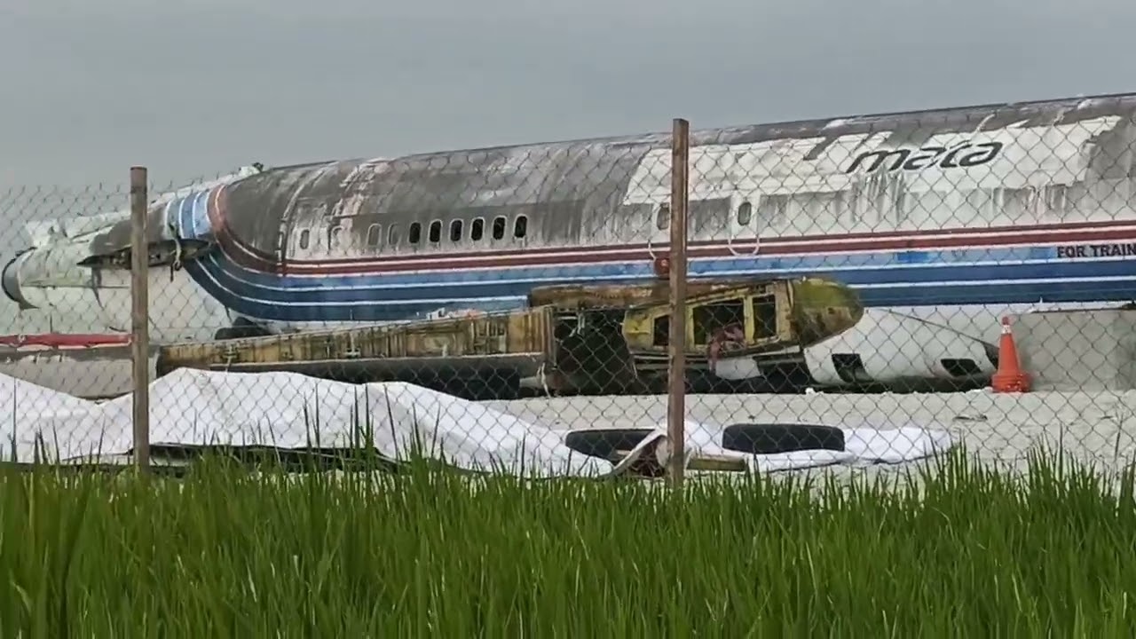 VIRAL... KISAH KAPALTERBANG LAMA DITENGAH SAWAH, DI SEKINCHAN, SELANGOR