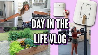 DAY IN THE LIFE! NEW KITCHEN GADGETS, GARDEN UPDATES, NEW HAIR! by Abbyefied 7,850 views 8 months ago 20 minutes