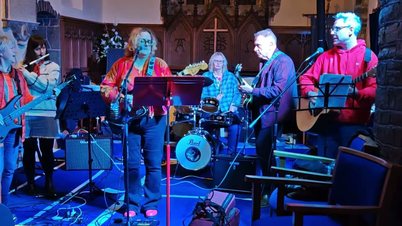 ✊ Respect Yourself – Live at Open Mic  🎤