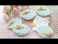 How to make EYELET LACE COOKIES with 2 different type of piped royal icing roses