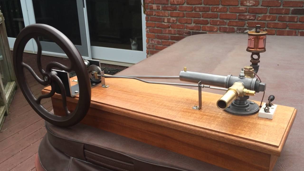 Replica of Henry Ford's first engine - YouTube